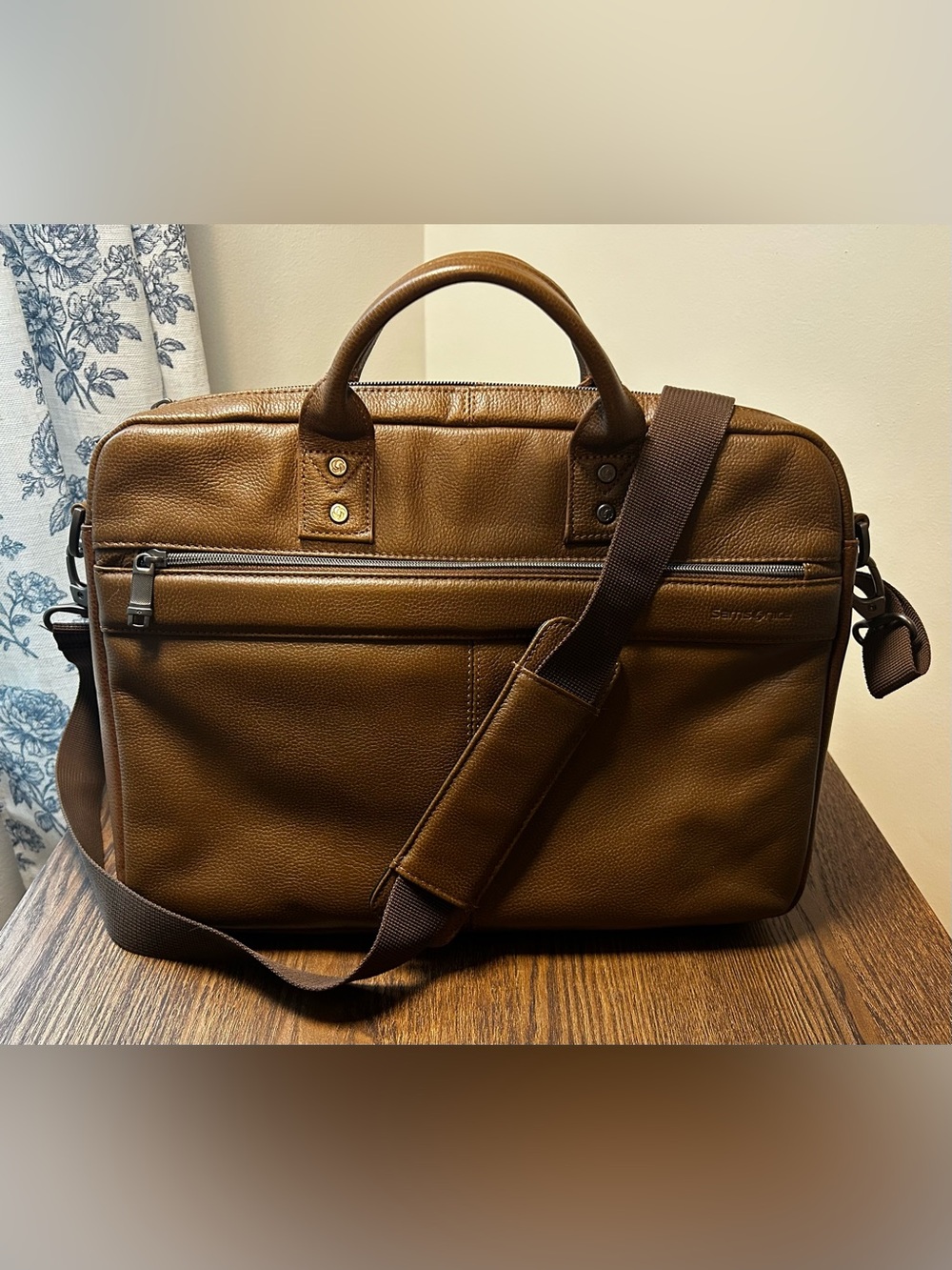Samsonite Classic Pebbled Leather Toploader Briefcase Cognac, Travel Organizer
